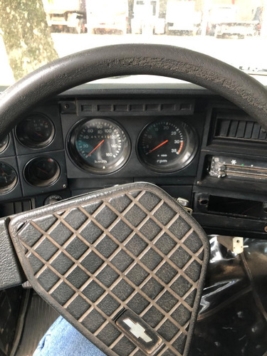 Chevrolet D-20 4p
