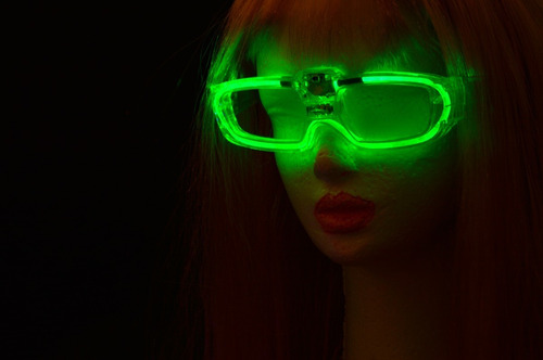 Imagen 2 de 10 de Pack 15 Lentes Luminosos Surtidos Led Y Neon Combo Cotillon