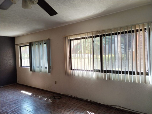 Casa En Privada En Tlaltenango, Cuernavaca, Morelos - Crb-792-dpx