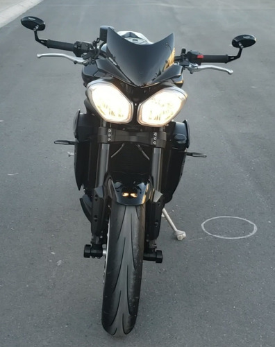 Imagen 7 de 13 de Triumph Speed Triple R Edición 94