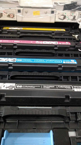 Imagem 4 de 5 de Impressora Hp Lj Cp2025 - Seminova, Completa, Torners 100%