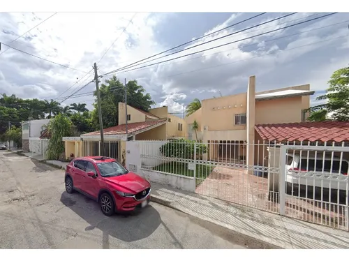 Venta De Casa En Remate Bancario En Residencial Montecristo Merida Yucatan J.c.