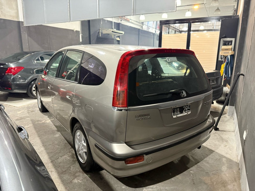 Honda Stream 2.0 I