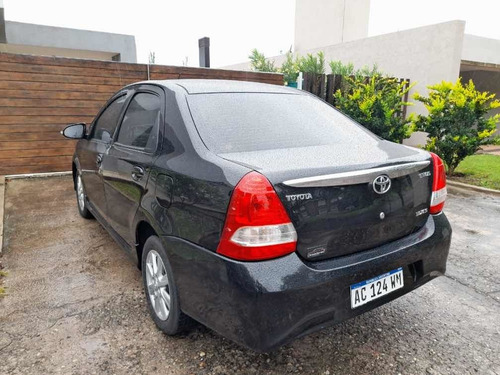 Toyota Etios 1.5 Sedan Xls 2017