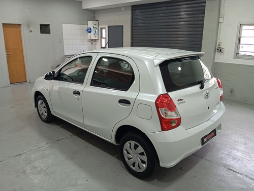 Toyota Etios 1.5 X 6mt My19