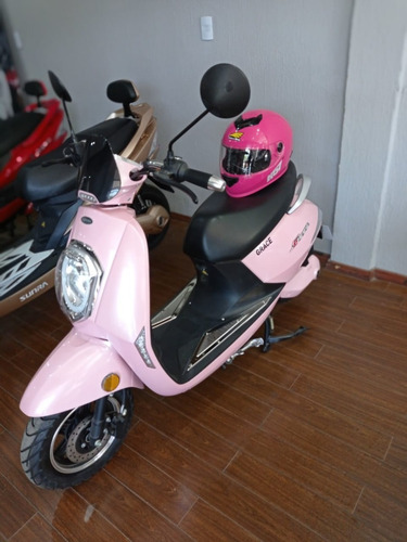 Imagen 10 de 25 de Moto Grace Scooter Electrica Litio No Motomel Strato Lucky