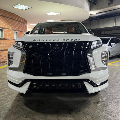 Imagen 9 de 10 de Mitsubishi Montero Sport 2022