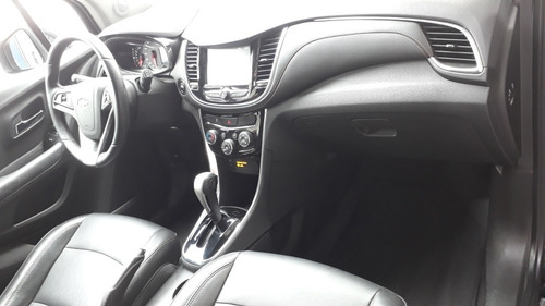 Imagem 6 de 9 de Chevrolet Tracker 2018 1.4 Premier Turbo Aut. 5p