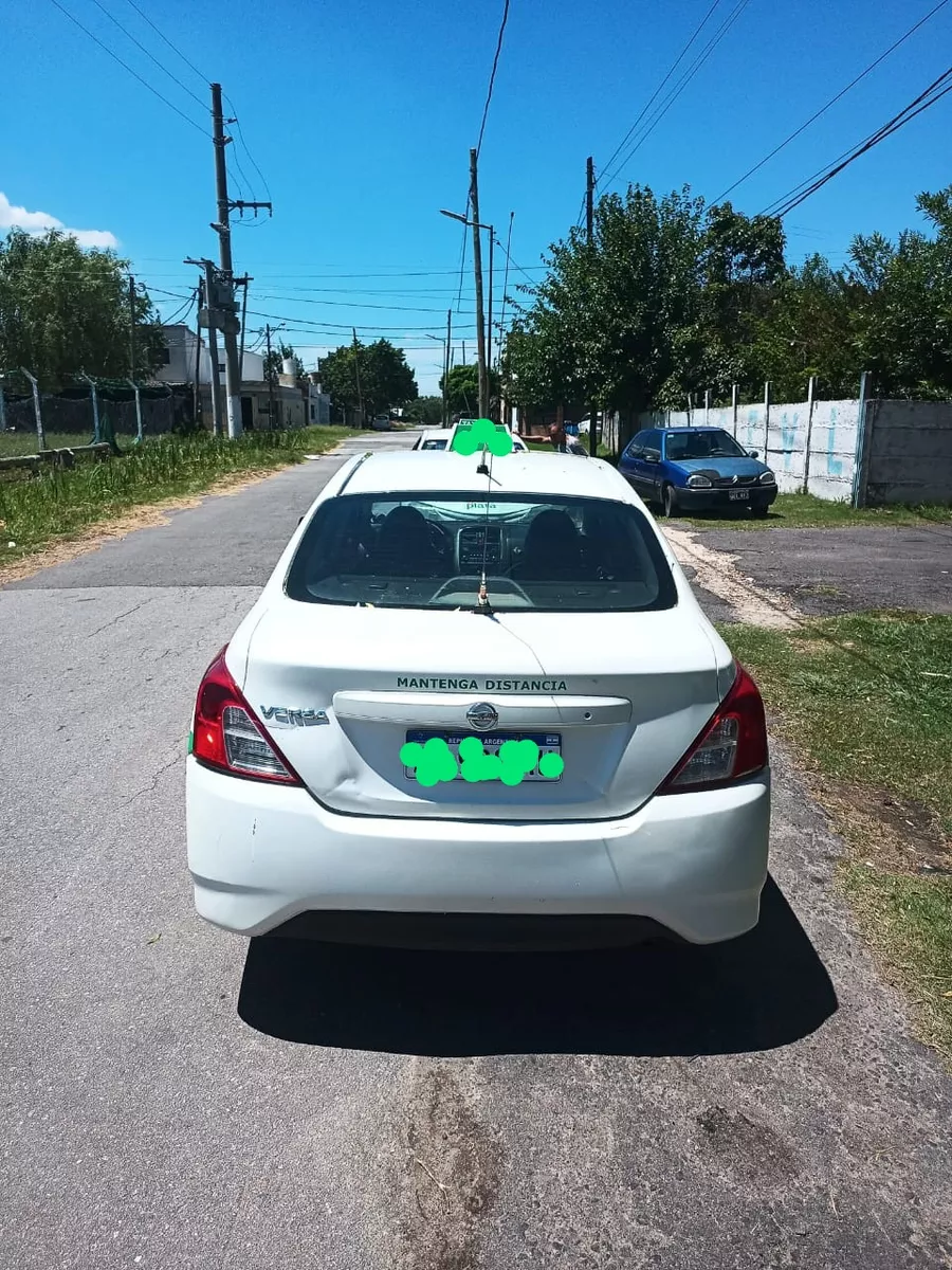 Nissan Versa 1.6 Advance