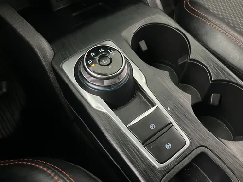 Ford Escape ST-LINE SELECT HEV