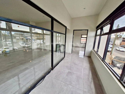 Local Comercial En Renta, Fraccionamiento Nueva Ensenada, Ensenada, B.c.