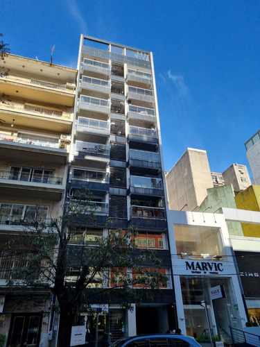 Imagen 14 de 14 de Lindo Apto A Pasos Del Parque En 21 De Septiembre Y A Mts De Ellauri. 1 Dormitorio 55 Mts Reales Al Frente Y Contra Frente Edif. Con Vig. 24 Losa Individual Bbcoa Solo Porto O Sura. Gc7000