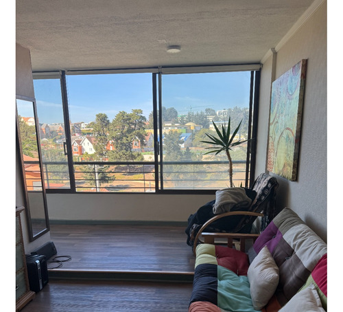 Bello Departamento Remodelado Con Terraza Cerrada