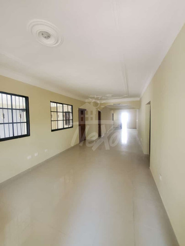 Imagen 19 de 27 de Amplia Casa En Venta. Gurabo (jpc-225)