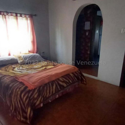 Casa Cabaña En Venta Terreno 7261m2 Negocio Estef 23-22212