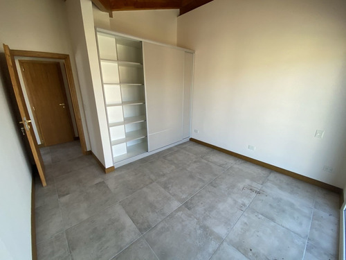 Imagen 8 de 17 de Venta Departamento 2 Dormitorios En Centro De Bariloche