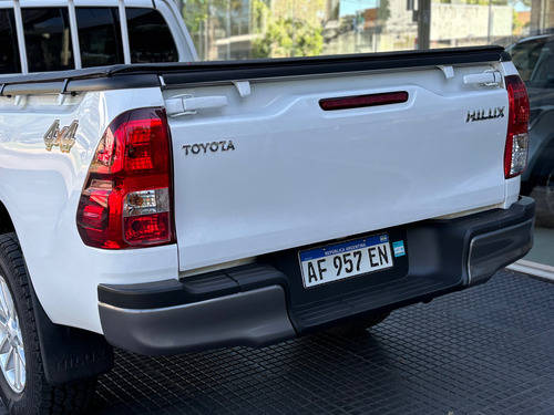 Toyota Hilux Pick-Up 2.4 Cs Dx 150cv 4x4