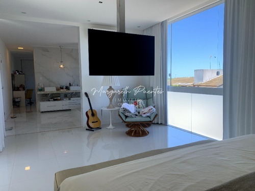 Imagem 7 de 30 de Mansão Completa Localizada Em Condomínio Clube R$3,5 Mi, Com 1.019m² De Área Total, 4 Suítes E Piscina Privativa, Camaçari - Bahia - Ca00276 - 70485050