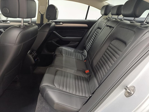 Volkswagen Passat 2.0 16V TSI BLUEMOTION GASOLINA HIGHLINE 4P DSG