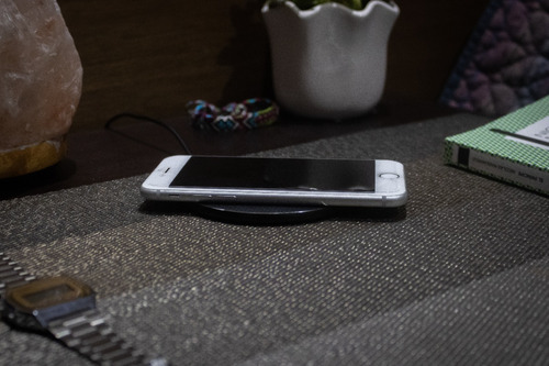 Wireless Charger / Cargador Inalámbrico (Usado)