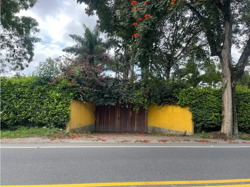 Vendo Finca Vía Tebaida