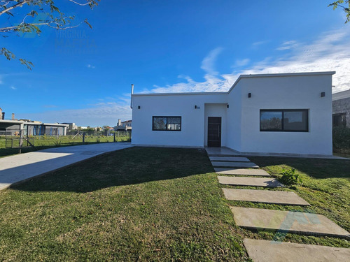 Casa En Venta 4 Amb. - Barrio Cerrado San Pablo Financiación Propia