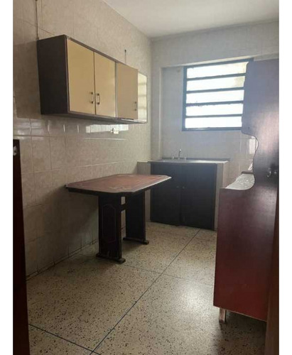Vendo Edificio 580m2 Catia 8162