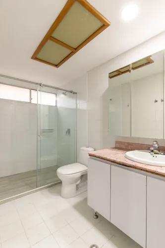 Apartamento En Venta En Laureles. Cod V15054