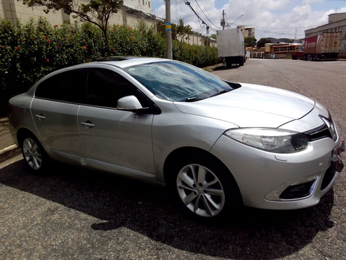 Renault Fluence 2.0 Dynamique Plus X-tronic Hi-flex 4p