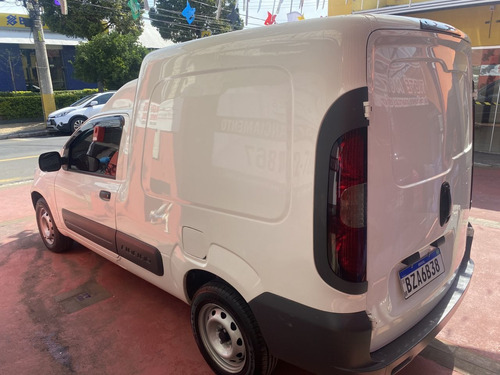 Imagem 4 de 7 de Fiorino Furgao Work. Hard 1.4 Flex 8v 2pbasica