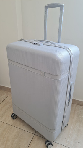 Valija It Luggage 71 X 50 X 30.5 Cm Gris 8 Ruedas Clave