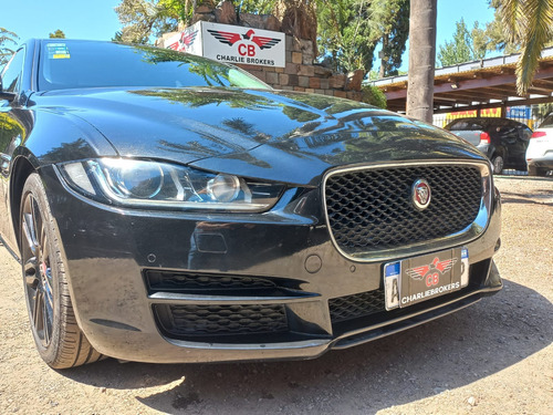 Jaguar Xe 25t Se 2017 Charliebrokers