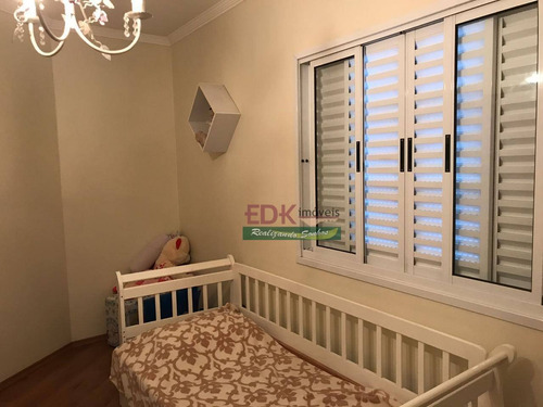 Imagem 8 de 13 de Sobrado Com 3 Dormitórios À Venda, 202 M² Por R$ 976.000 - Paulicéia - São Bernardo Do Campo/sp - So2240