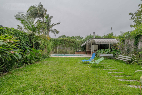 Casa En Venta En La Lucila-libertador/rio