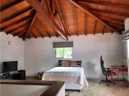 Casa Amoblada En Arriendo Poblado Los Naranjos