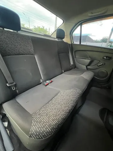Renault Logan 1.6 Authentique / Life