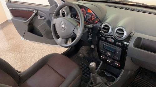 Imagem 8 de 13 de Renault Sandero 1.6 Stepway 16v Flex 4p Manual