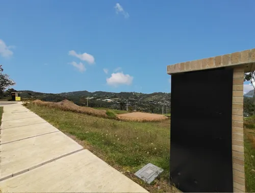 Lote Alto De Las Palmas, Unidad Cerrada