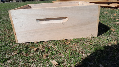 Material Apicola Cajon Media Alza