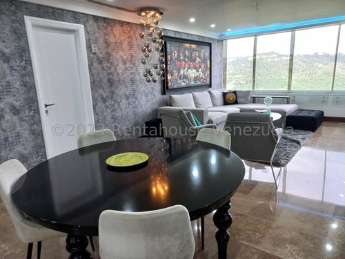 Ana Torres. Apartamento En Venta 24-283 En Lomas Del Mirador