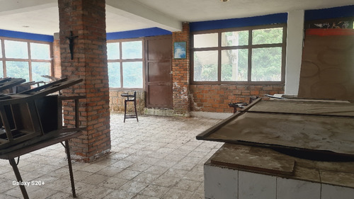 Renta De Restaurante O Bodega, A Un Lado De Studios Ajusco