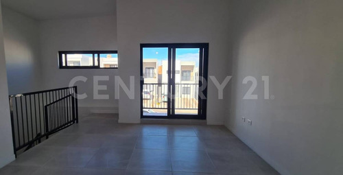 Casa En Renta Via Residencial Etapa I, Chihuahua
