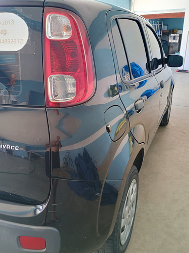 Fiat Uno 1.0 Vivace Celeb. Flex 5P