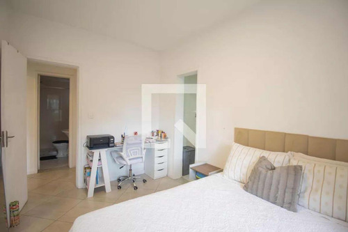 Apartamento 2 Quartos No Centro De São Gonçalo