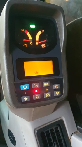 Imagem 15 de 16 de Escavadeira Hidraulica New Holland E215, (não Parcelamos)
