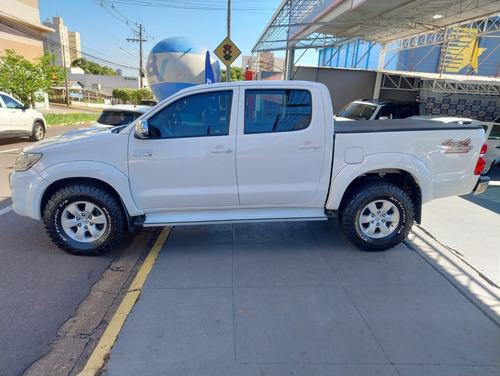 Toyota Hilux CD SRV D4-D 4x4 3.0 TDI Diesel Aut