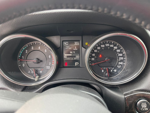 Imagen 11 de 11 de Jeep Grand Cherokee Laredo