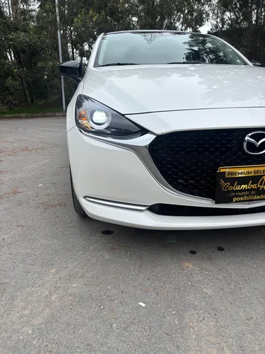 Mazda 2 Carbón edition