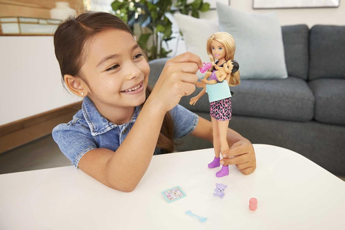 Muñeca Barbie Skipper Babysitters Inc.