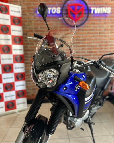 Yamaha Tenere 250 Adventure - Modelo 2019